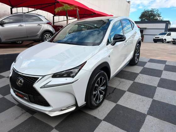 LEXUS NX 200T 2.0 F-SPORT 4X4 16V TURBO GASOLINA 4P AUTOMÁTICO LEXUS NX 200T 2.0 F-SPORT 4X4 16V TURBO GASOLINA 4P AUTOMÁTICO